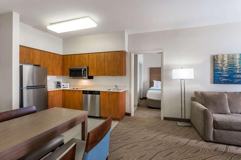 Hawthorn Extended Stay By Wyndham North Naples Habitación foto